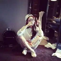 求一些比较高冷或有意境的头像,拜托了