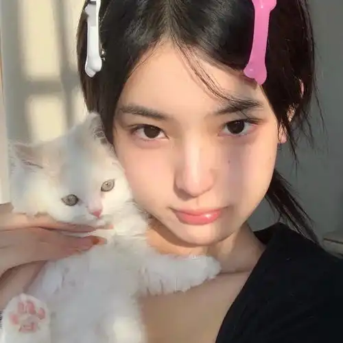 纯欲擦边女生头像女童