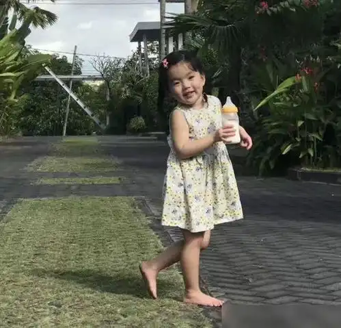 当年夫妻双双辞职,卖掉房子带女儿环游世界7年时间,现在怎样了