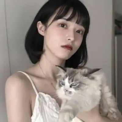 女生头像黑白侧脸短发韩