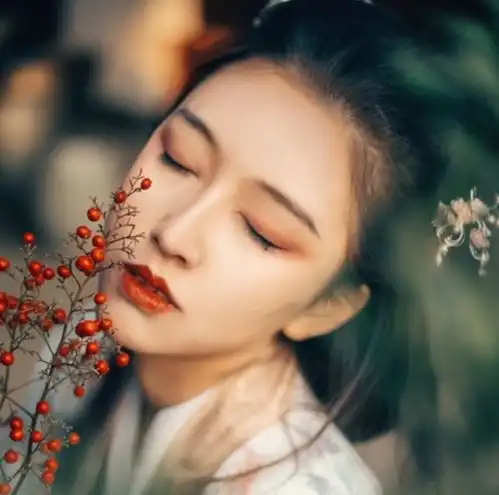 控能力特别强的人,是最靠谱的5位星座女生,执手恩爱到白头