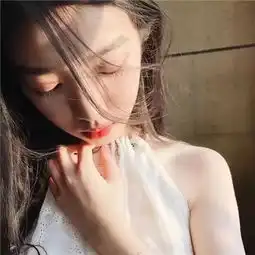快手头像女生背影侧脸伤感总是那么不重要不被需要