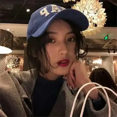 女生头像_超拽侯某