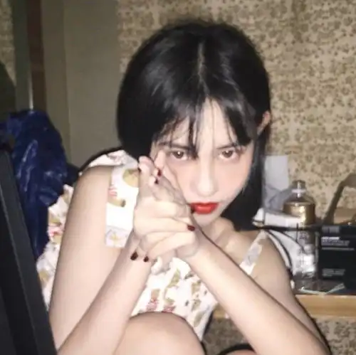 优质精选小众温柔甜美女生头像280