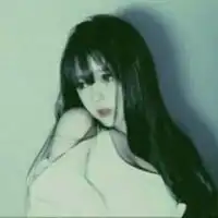 一个人抑郁系伤感女生头像阳光也是会变黑的