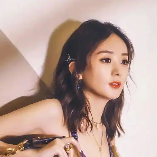 头像丨你表现得失去兴趣我也立马收回所有好感