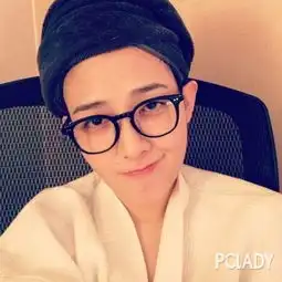 39岁范晓萱肤质细腻已成老七仙女颜值担当