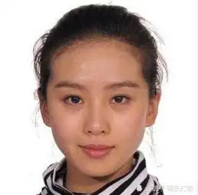 不怕素颜的美女明星,除了自信还有好底子,化妆和不化妆都一样美