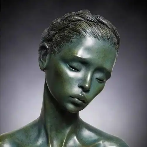 devillechabrolle女性的柔软与脆弱
