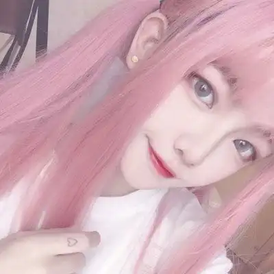 超甜笑容女生图片可爱甜美