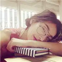 温柔的妹子,安静的女人森系暖色系美女头像