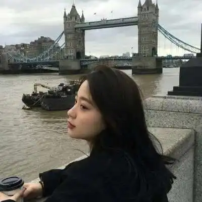 头像图片女背影霸气头像