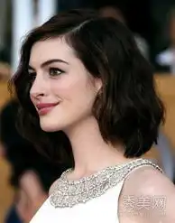 对感情不专一的男女面相