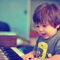 搞怪外国小男孩头像超萌微信头像图片大全