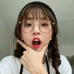2019最新可爱呆萌女生头像大睡前有你醒来吻你