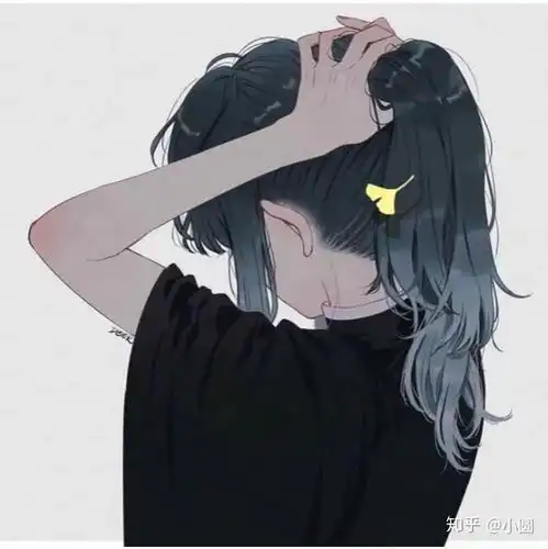 夏天来了,想找个侧面扎高马尾的黑白色女生图作头像,能推荐一下吗