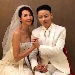一家四口的头像两女儿张