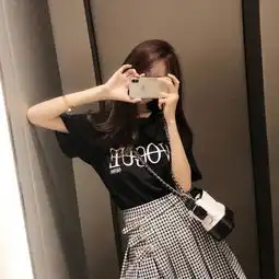 个性时尚女生头像烫发