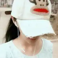 有没有女生霸气头像戴帽子的不带字的