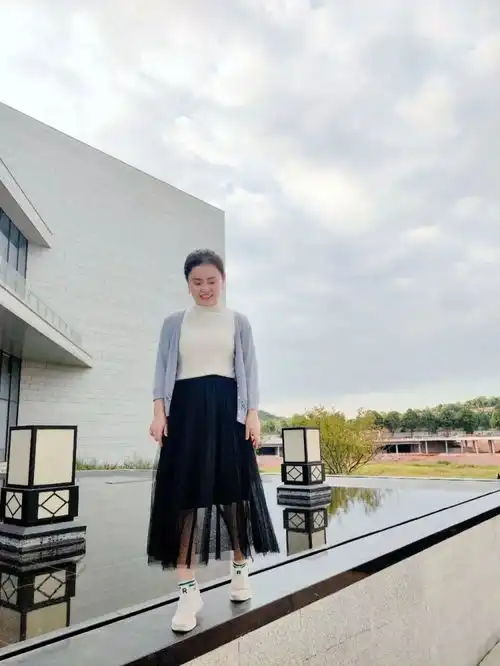 91年事业编美女,阳光爽朗,愿我们像璀璨星河,照耀彼此腾讯新闻