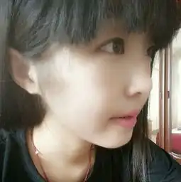 求同一女孩照片