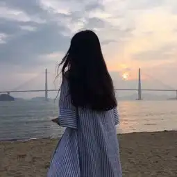 女生头像霸气背影坐地伤