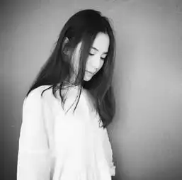 女生头像冷酷霸气背影女