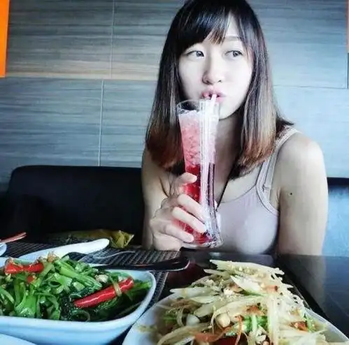 排球女神乔婷美貌与实力并存,曾因纹身引争议,至今单身