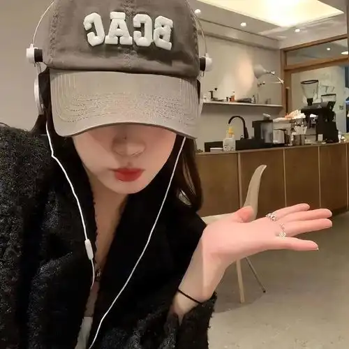 值得长期不换的头像女女