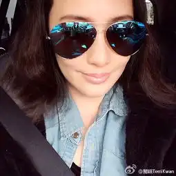 范冰冰张歆艺韩火火时装周示范墨镜新潮流