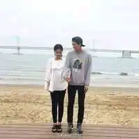 微信头像夕阳女生背影情侣头像