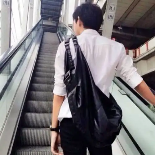 小舅子找我借钱买房,我直接送他一套房,他死活不搬