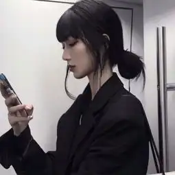 高颜值冷御姐头像暗黑头