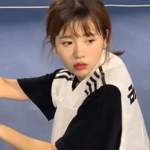 女生头像温柔系ins风入秋女头