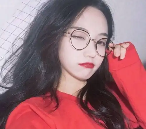 女孩子一旦上了初三,这3件事就别再做了,不然无缘于中考