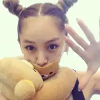 2015年最新唯美好看的女生qq头像