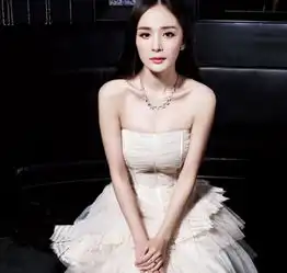 杨幂年轻时长啥样眼神魅惑,大长腿抢镜