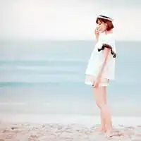 人物小一点的头像