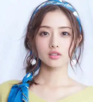 最新女生潮流发型,尽情展示自己的时尚气质,清新又美好