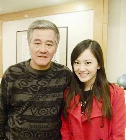 乡村爱情12中的美女,深受赵本山器重,如今29岁却还是单身