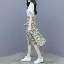 雪纺连衣裙2020夏季新款碎花时尚套装t恤半身裙两件套