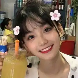 女生长发漂亮的可爱经典头像