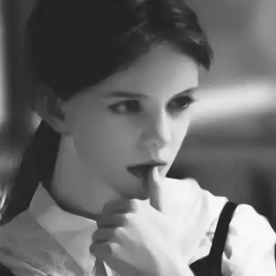 丧系人格头像暗黑系黑暗丧风格头像真人压抑