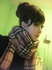 请问这个韩国女生叫什么名字
