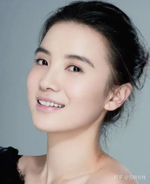 绿茶小三鼻祖半藏森林又火了,什么面相爱当小三