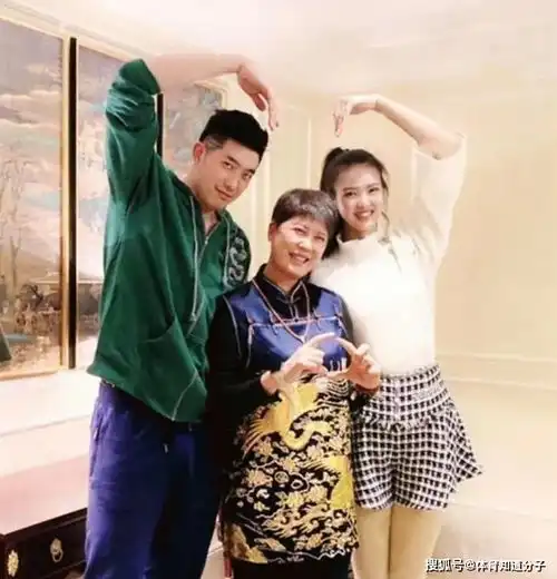 贵妇人的生活女排主攻被捧在手心,丈夫宠爱婆媳关系引人关注