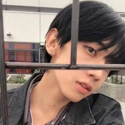 狂揽帅气的快手热门昵称男与你相遇可爱点