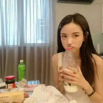 微信头像女生高冷气质极简
