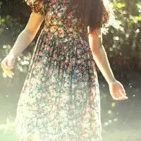 求带花情侣头像像这种的,类似