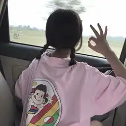 女生头像可爱呆萌背影